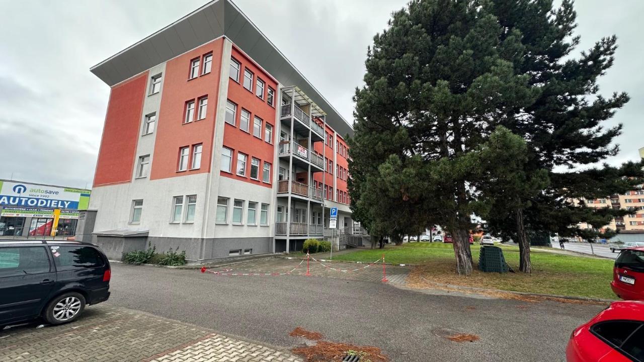 2 Room Apartment - Apartmany Chopok Liptovský Mikuláš 外观 照片